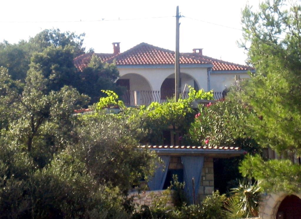 Mendula Apartment Rogač エクステリア 写真